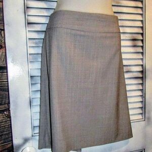 The Limited Sz 4 Perfect Travel Suit Skirt